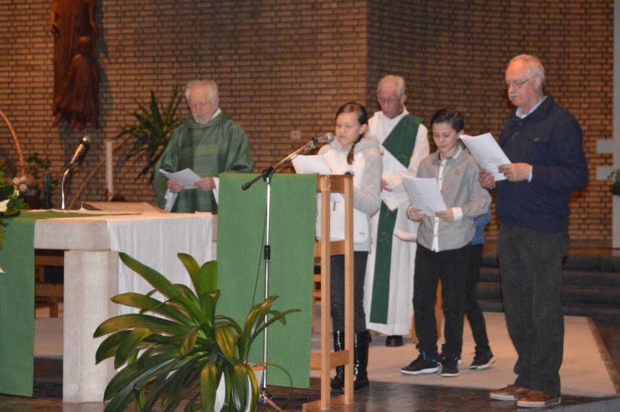 Kruisjesviering St. Jan Vianney © BvD