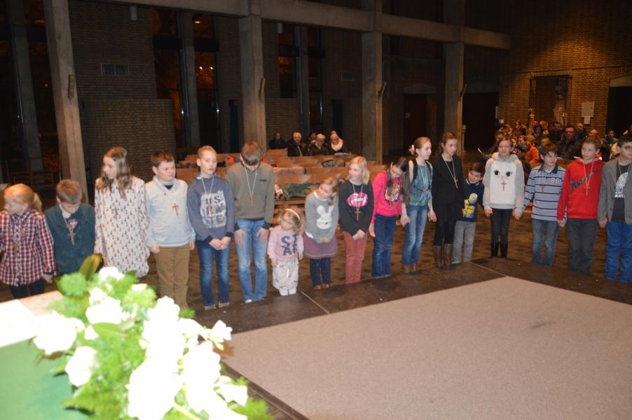 Kruisjesviering St. Jan Vianney © BvD