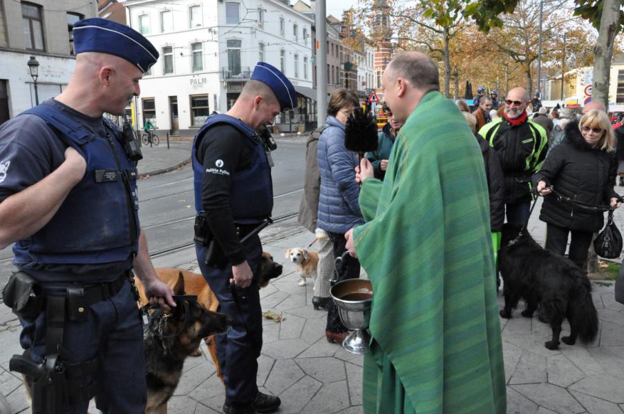 Sint-Hubertusviering met dierenzegening © Daniël Duwyn