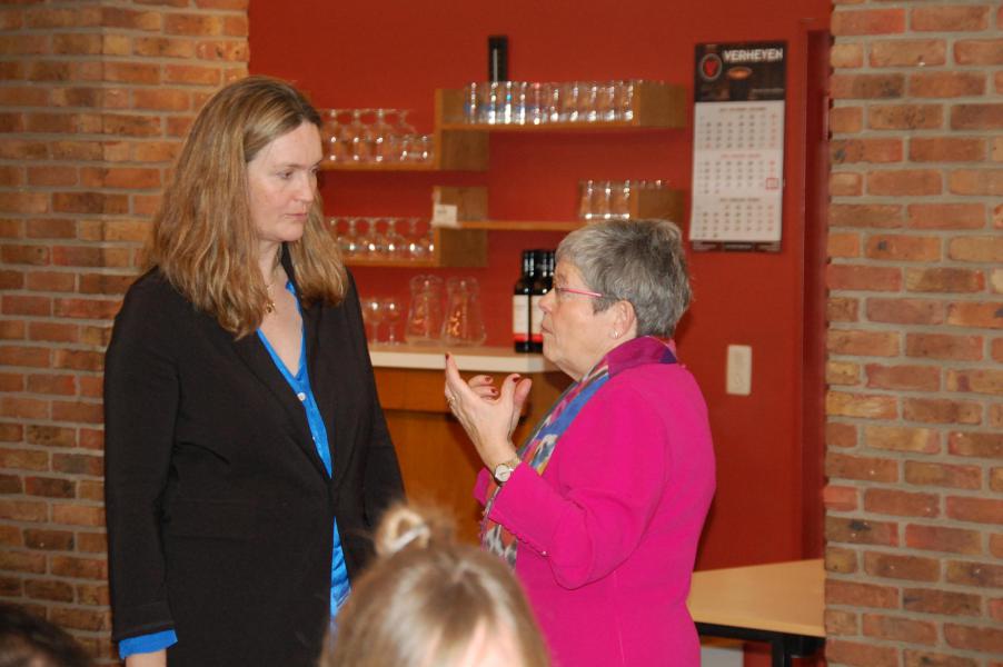 Liliane Marinus met Evi Van der Planken © Hugo Zwysen