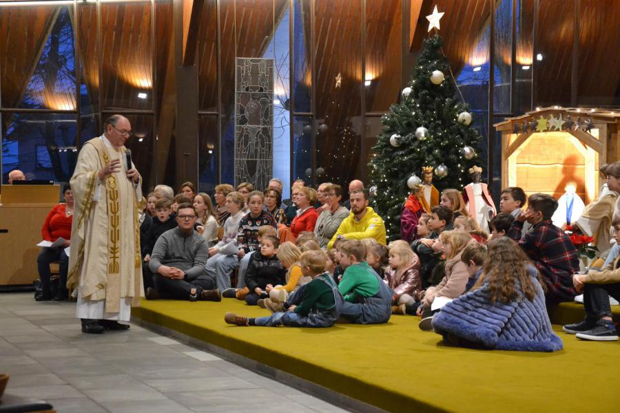 We luisterden naar het kerstverhaal © Karen Devroe