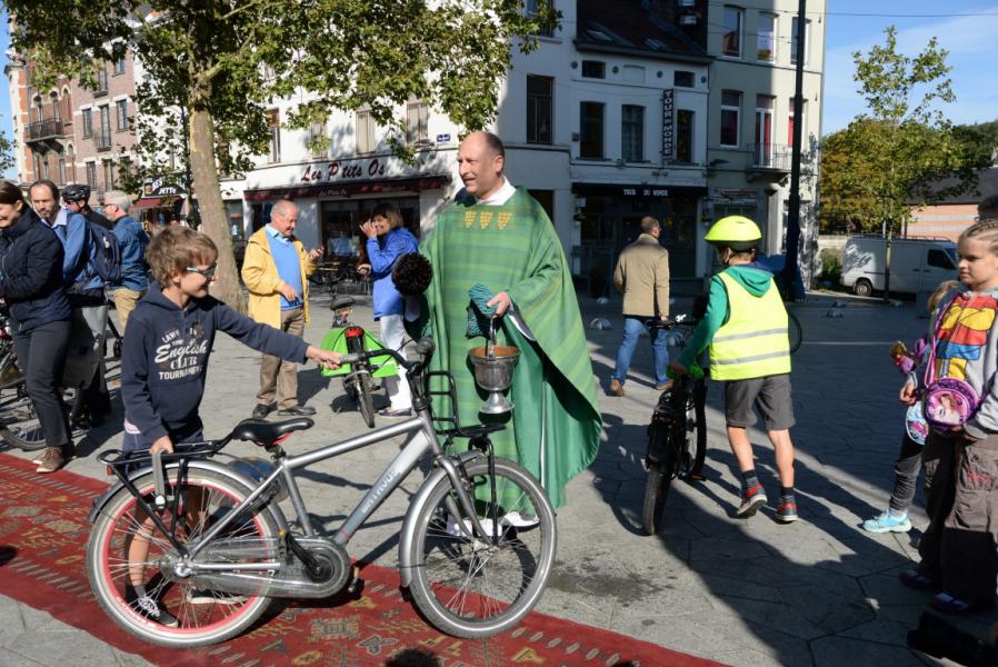 Fietsenzegening © Luc Lioen