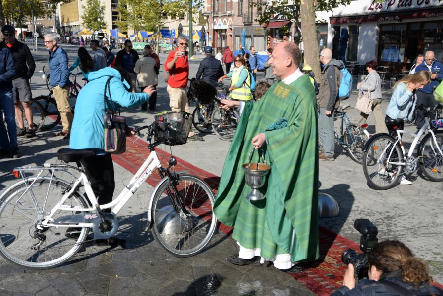 Fietsenzegening © Luc Lioen