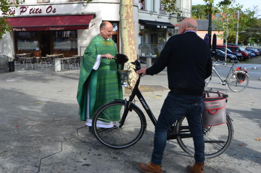 Fietsenzegening © Luc Lioen