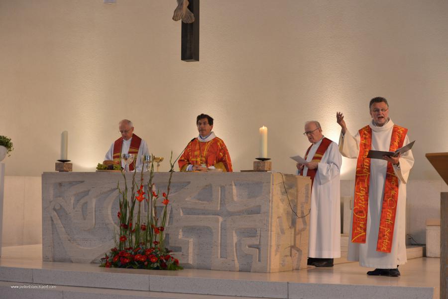 Vormsel in O.L.V. ter Duinen Koksijde © Peter Blanckaert