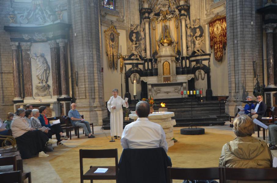 Pinksterwake in de kerk van de Goede Bijstand in Brussel © Dirk Adams