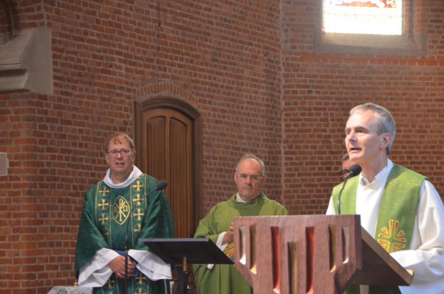 Dankviering pastor Benno 2 © Dirk Adams