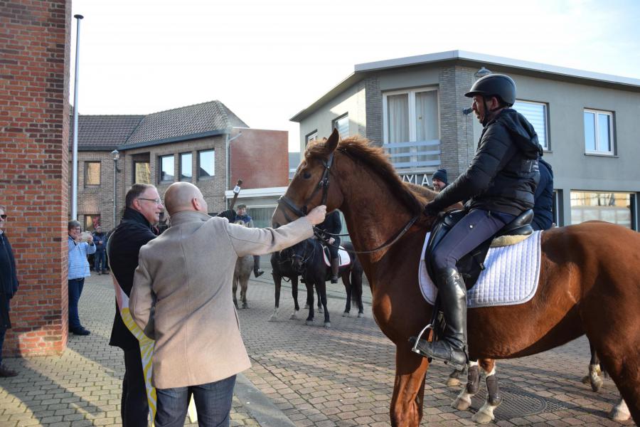 Paardenzegening op Sint-Elooisfeest 