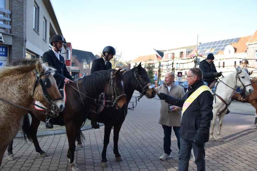 Paardenzegening op Sint-Elooisfeest 
