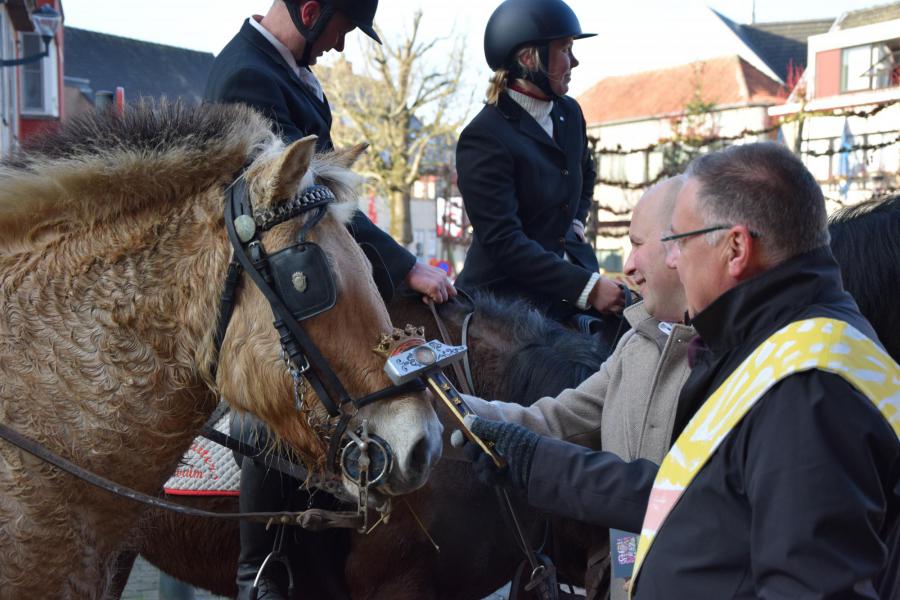 Paardenzegening op Sint-Elooisfeest 