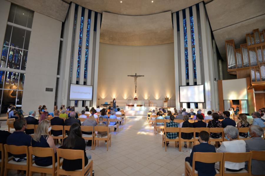 Vormselviering 2021 (OLV) © Peter Blanckaert