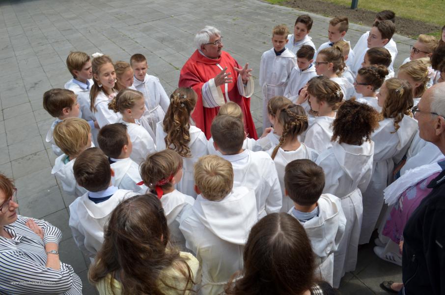 Vormsel in St Niklaas Oostduinkerke © Peter Blanckaert