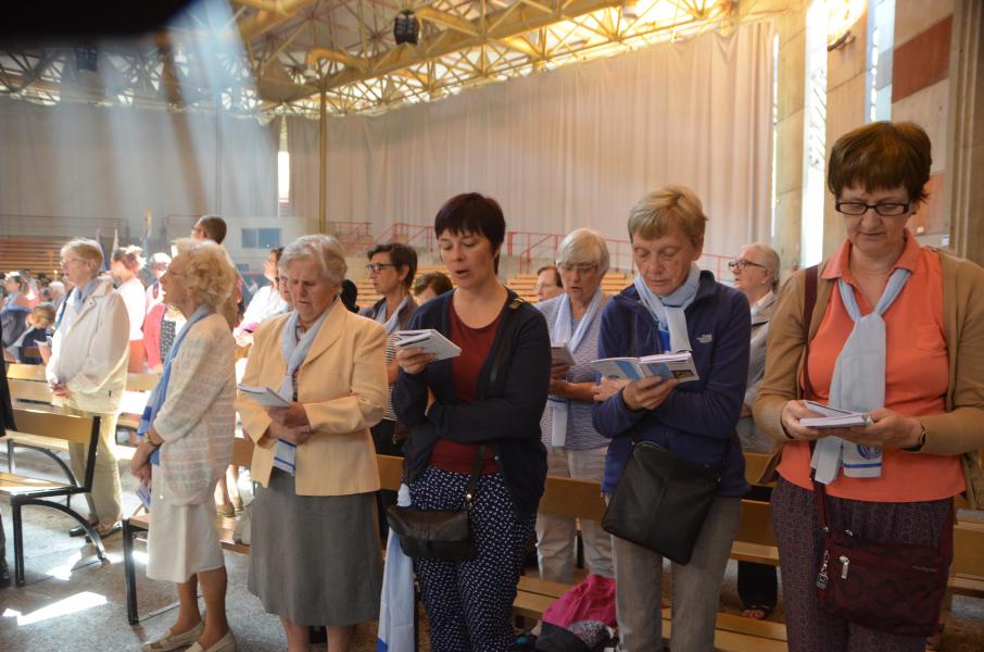 Enkele bedevaarders van Sint-Franciscus © Mariette Dhondt