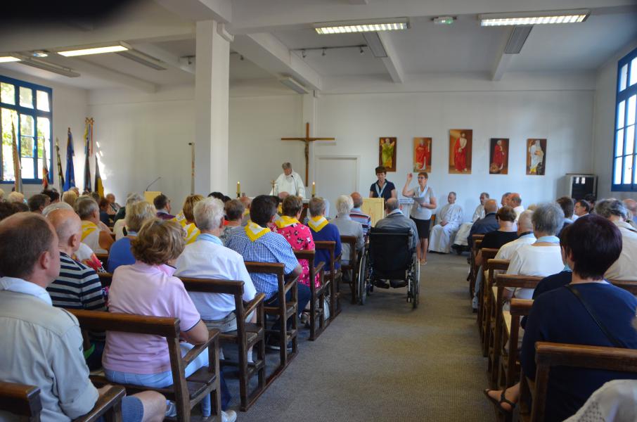 Vlaamse viering in de Maximiliaan Kolbe kapel © Mariette Dhondt