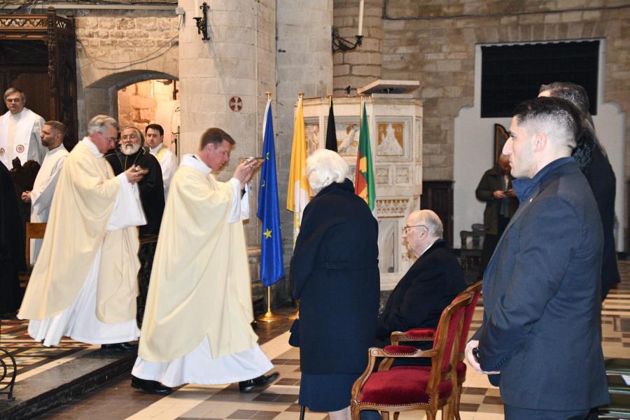 Mis "Tien jaar paus Franciscus" in O-L-V. ter Kameren in Brussel © Nicole Hertoghs