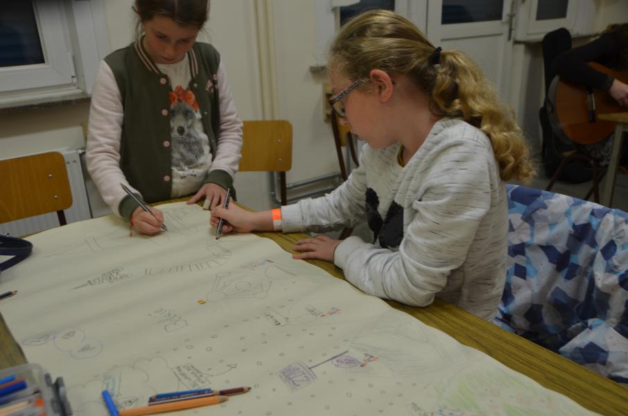 Plussers maken een eigentijdse strip van het verhaal van Jona. © Mariette