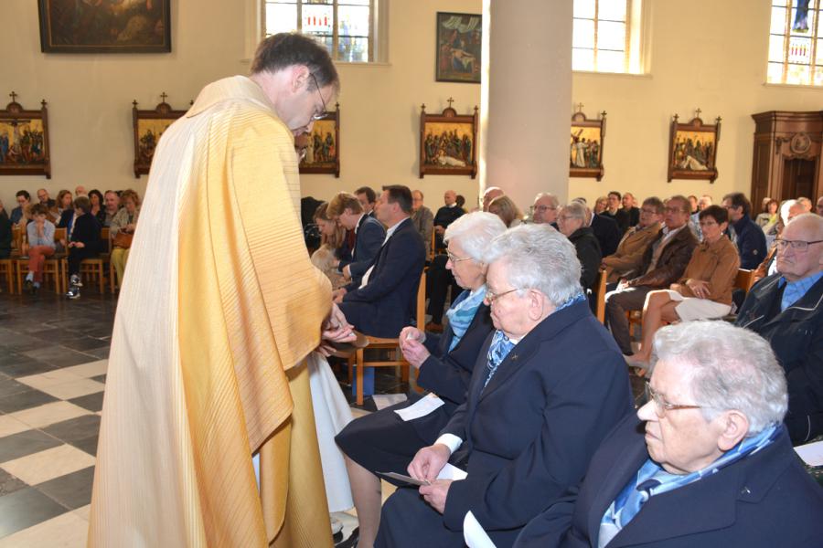 Dankviering - 186 jaar "Dienstmaagden van Maria" 