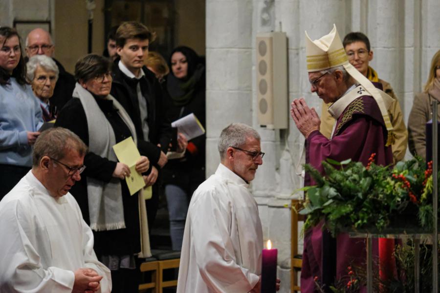 Diakenwijding Emiel Clerckx en Dirk Van Erps, Sint-Romboutskathedraal, 4 december 2022 © aartsbisdom Mechelen-Brussel