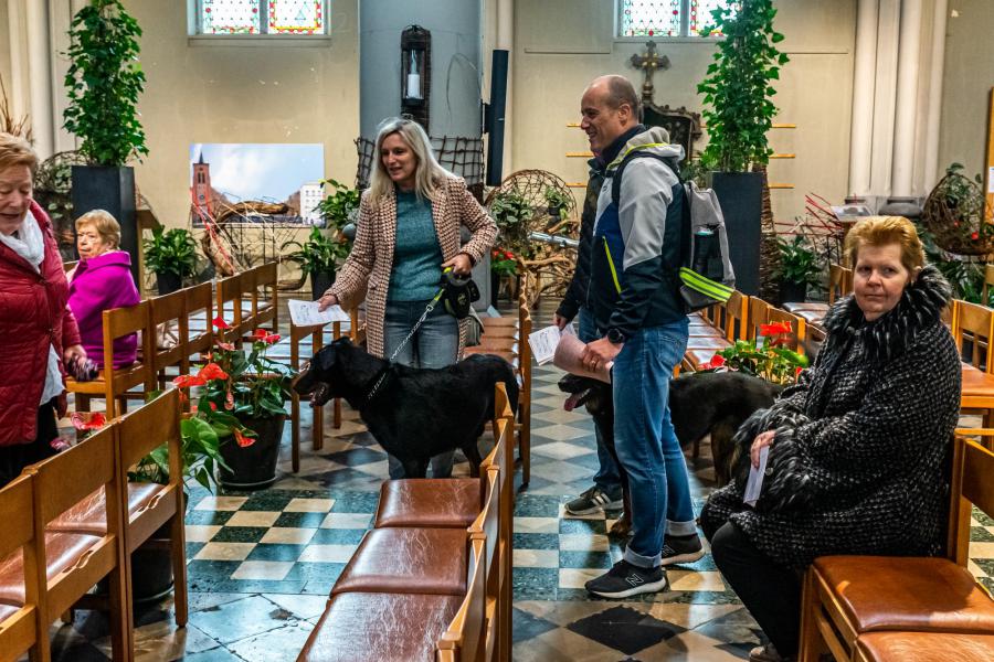 Dieren zegening-2811.jpg © Frans Verweft 