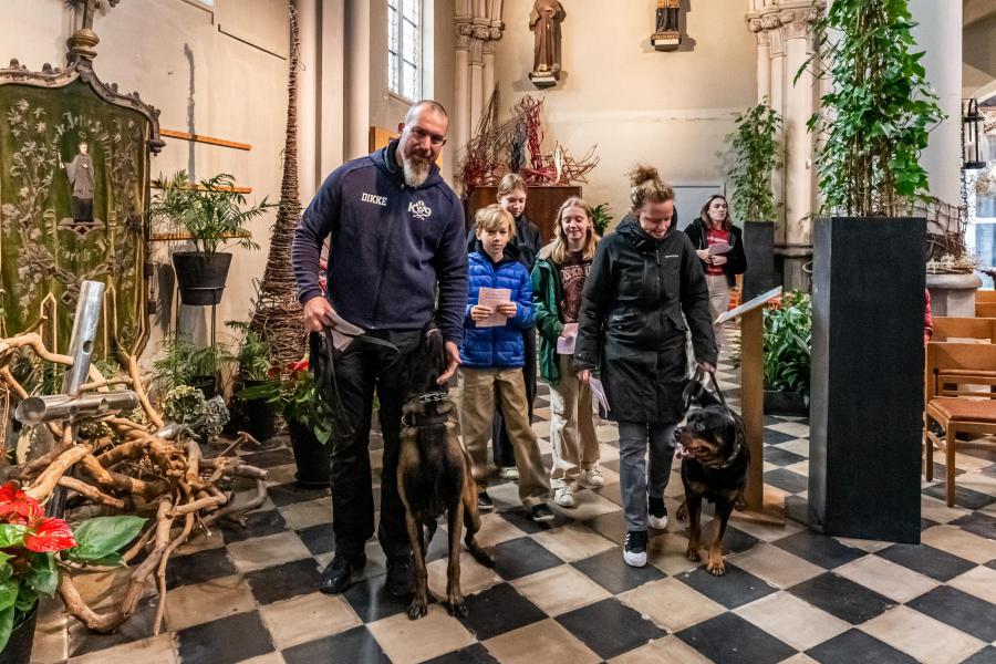 Dieren zegening-2829.jpg © Frans Verweft 