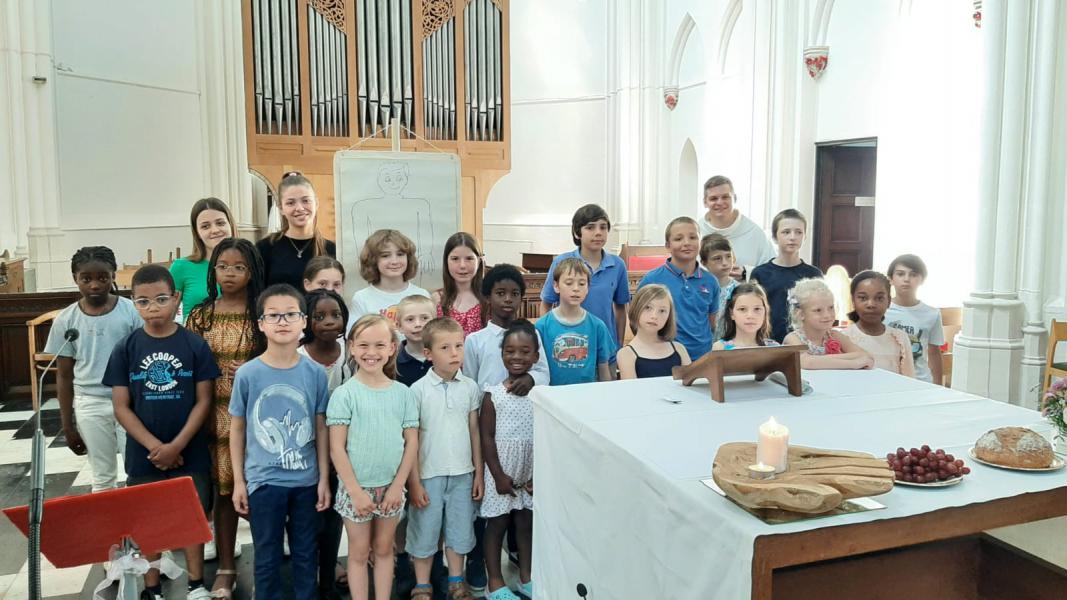Dankviering communicantjes Strombeek-Bever © Catechesewerking Strombeek-Bever