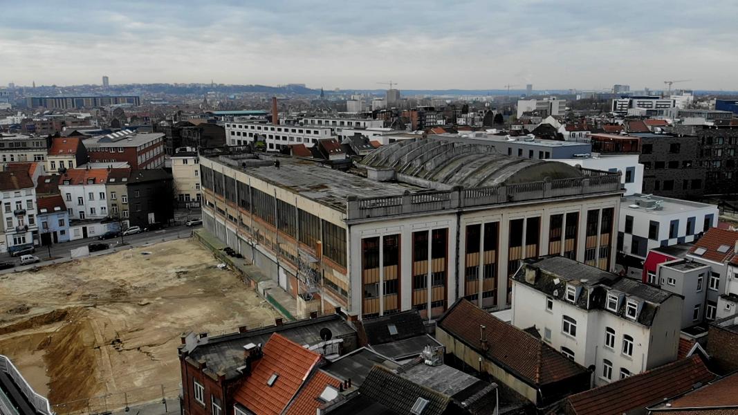 Dronebeeld het oud gebouw van de Egied Van Broeckhovenschool © Ignatius Scholen in Beweging