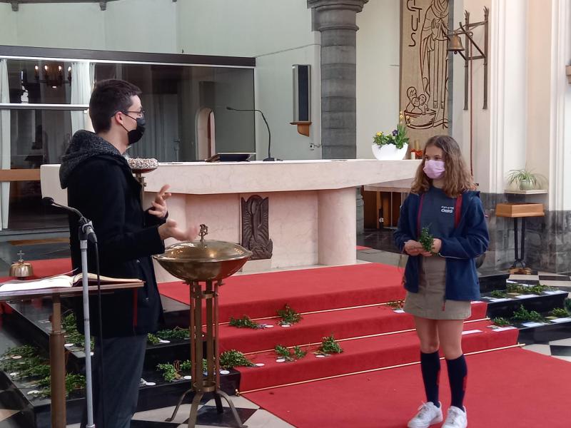 Kruisoplegging Vormelingen © Michel Vanmechelen