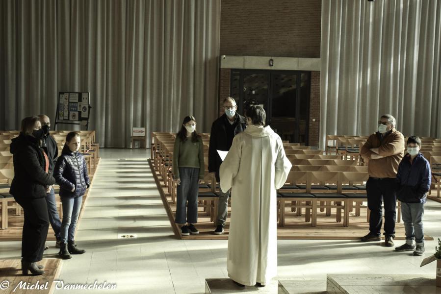 Kruisoplegging Vormelingen © Hans Swennen