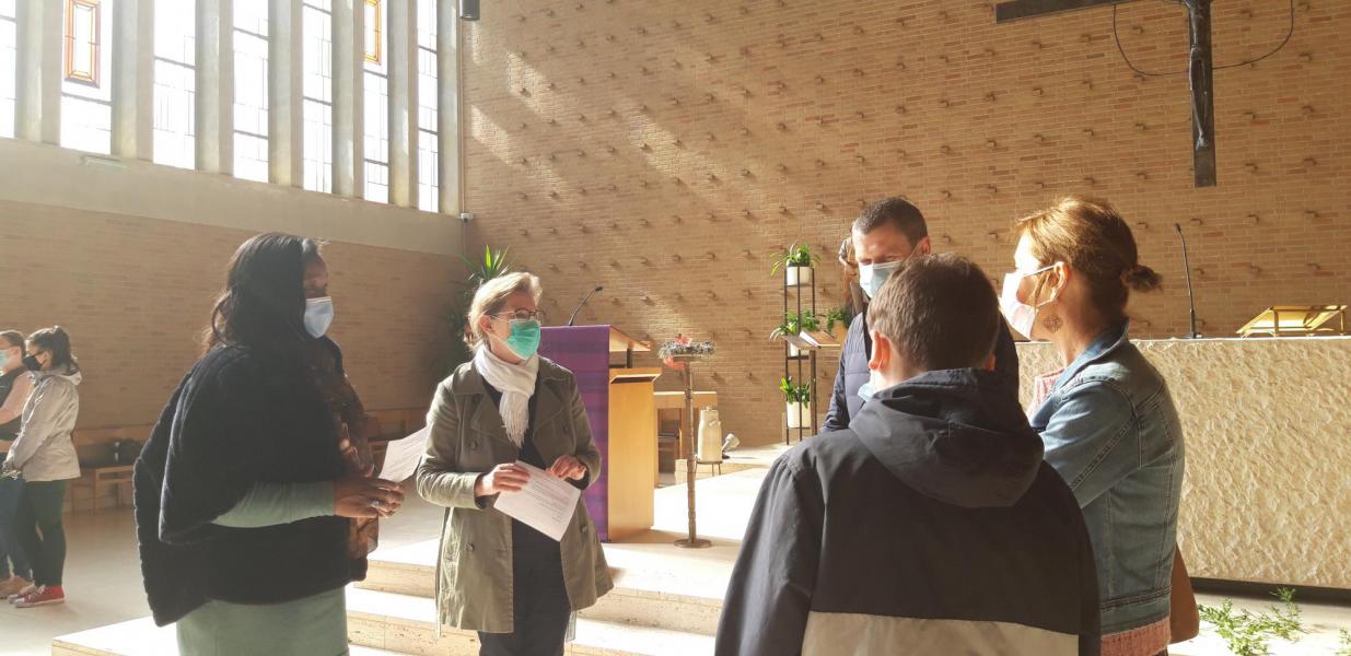 Kruisoplegging Vormelingen © Hans Swennen