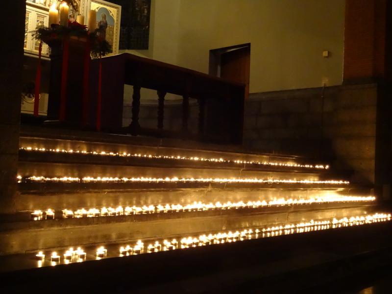 Meer dan 800 kaarsjes tijdens Light A Candle 