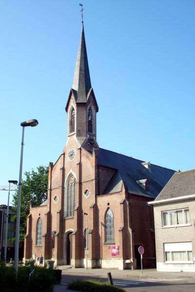 Parochiekerk Sint-Jan Evangelist (Koningshooikt) 