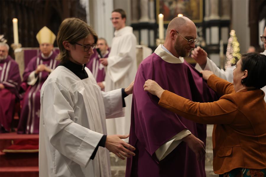 Diakenwijding 18.12.2022 © Sonia en Marcel Schoeters