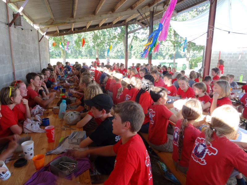 Bivak Chiro H. Hart en Sint-Gummarus 