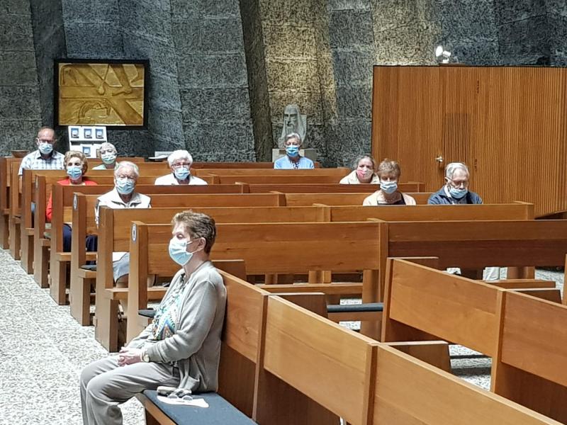 opnieuw met velen samen vieren 