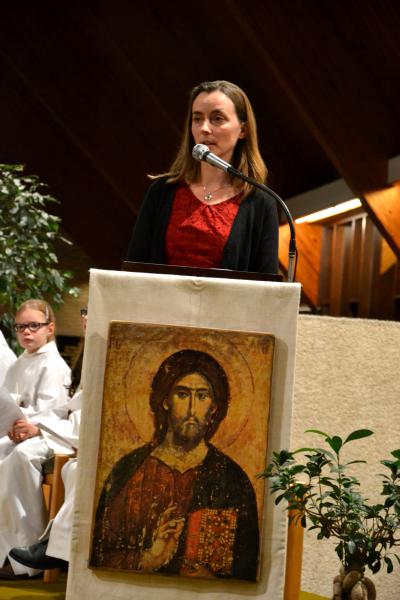 Karen tijdens de aanstellingsviering van het pastorale team