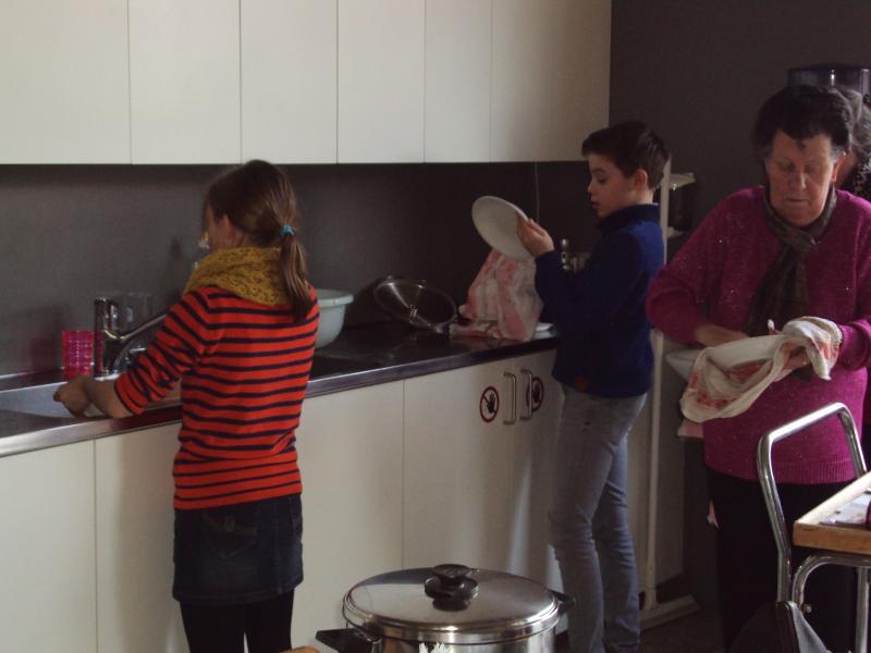 Vele (jonge) handen maken licht werk