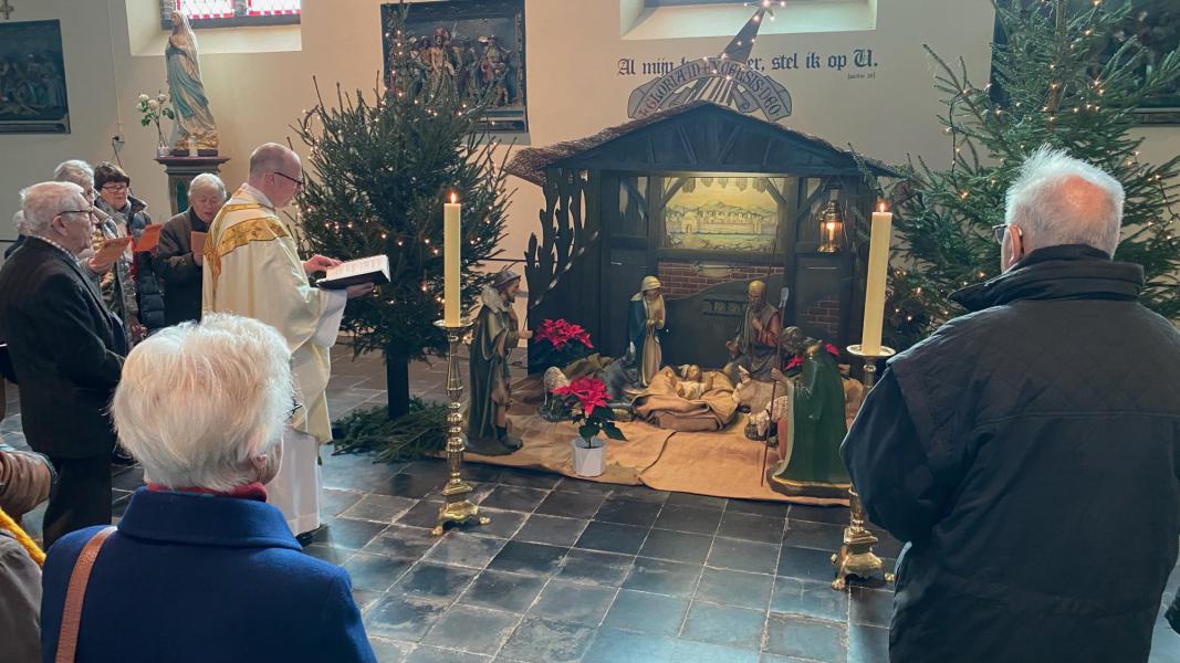 Eucharistie op oudejaar in de Sint-Amanduskerk te Beernem 