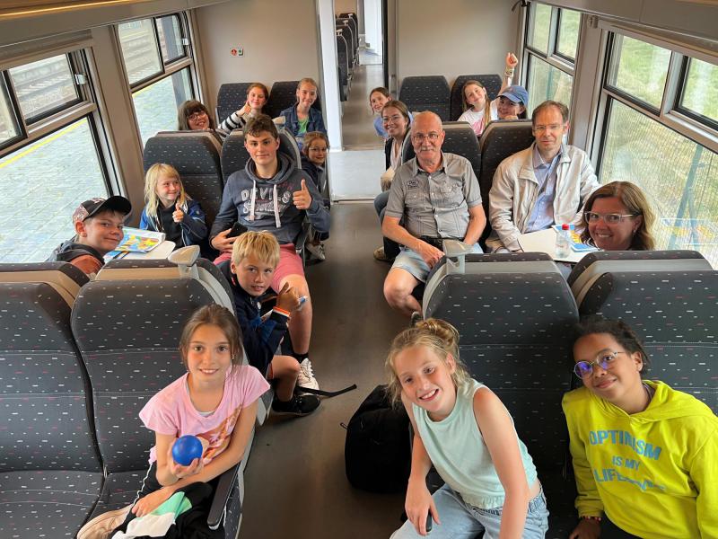 Misdienaars naar Plopsaland 