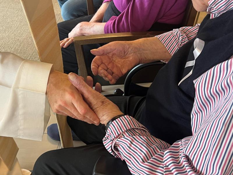 Ziekenzalving in wzc Amphora 