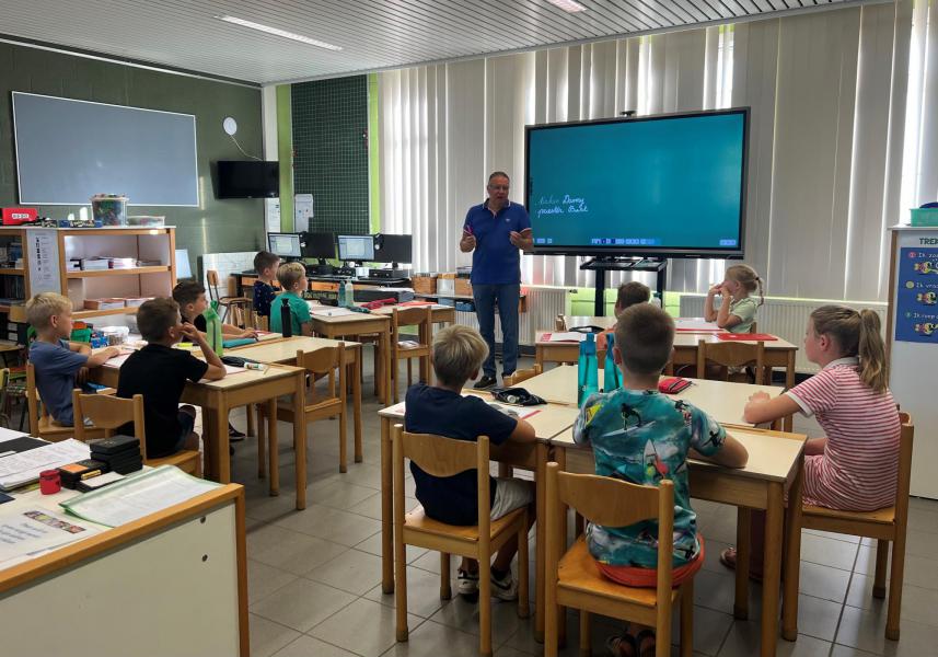 Klasbezoeken en aanwerving acolieten 