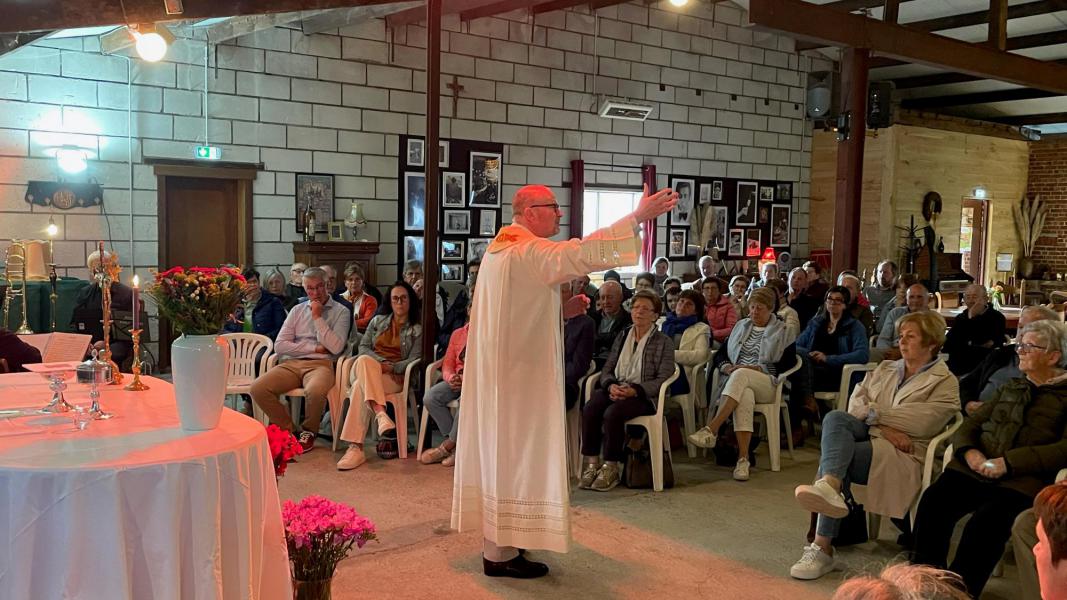 Eucharistieviering voor de vruchten der aarde (Oedelem) 
