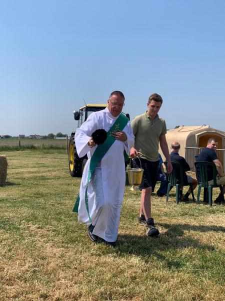 Amphora bidt voor de vruchten der aarde 