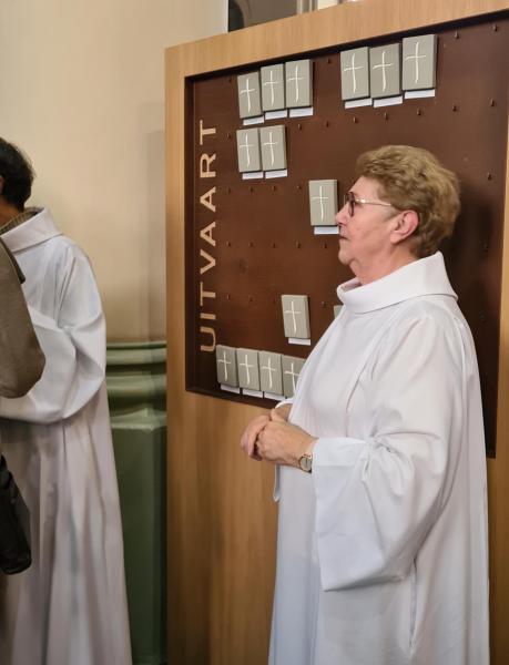 Viering Allerheiligen in de Sint-Amanduskerk te Wingene 