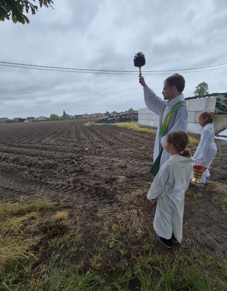 Eucharistieviering voor de vruchten der aarde (Wingene) 