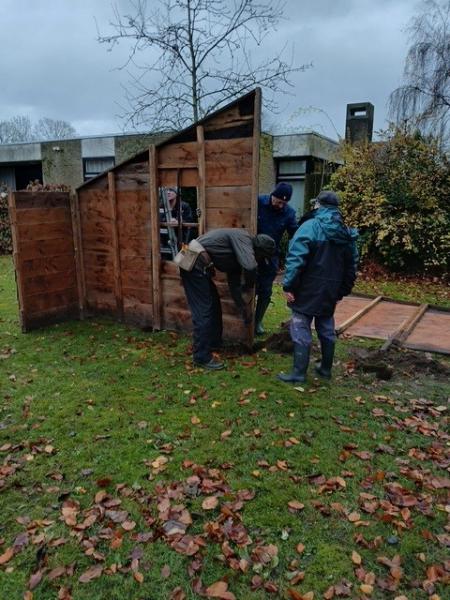 Opbouw kerststal in Beernem 