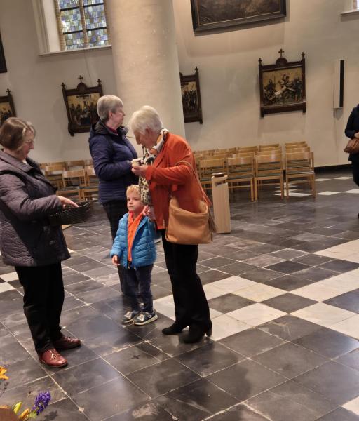Allerheiligenviering in de kerk van Wingene 
