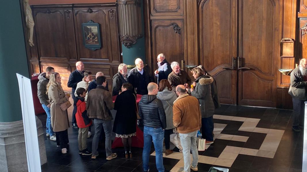 Oedelem - Welkom aan pastoor Bart en diaken Danny en nieuwjaarswensen met Ferm 