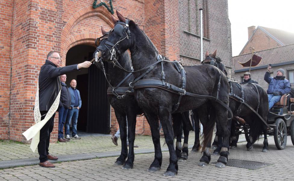 Paardenzegening op Sint-Elooisfeest 