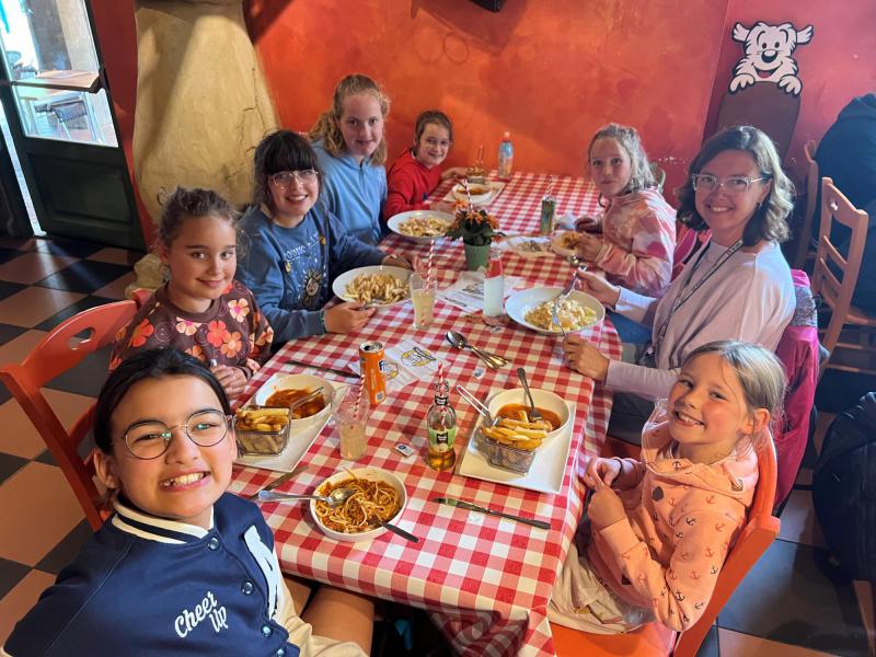 Misdienaars naar Plopsaland 