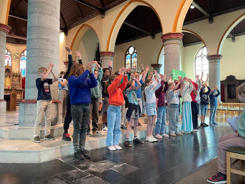Startviering voor de leerlingen van de school De Zonnebloem 